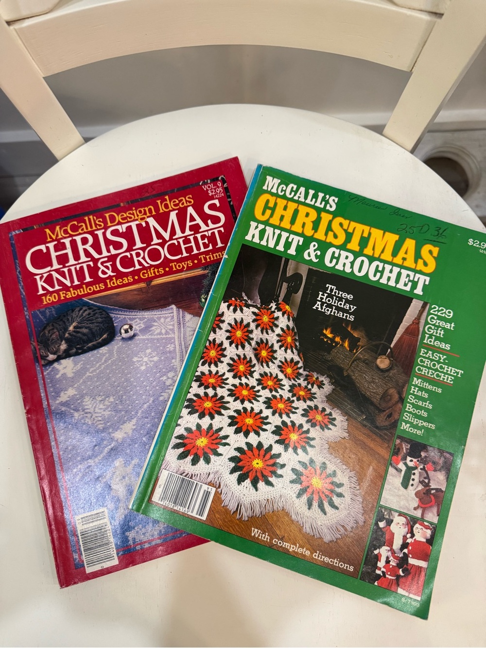 🎄 Vintage McCall’s Christmas Knit & Crochet Pattern Books – 1970s/80s – Lot of 2